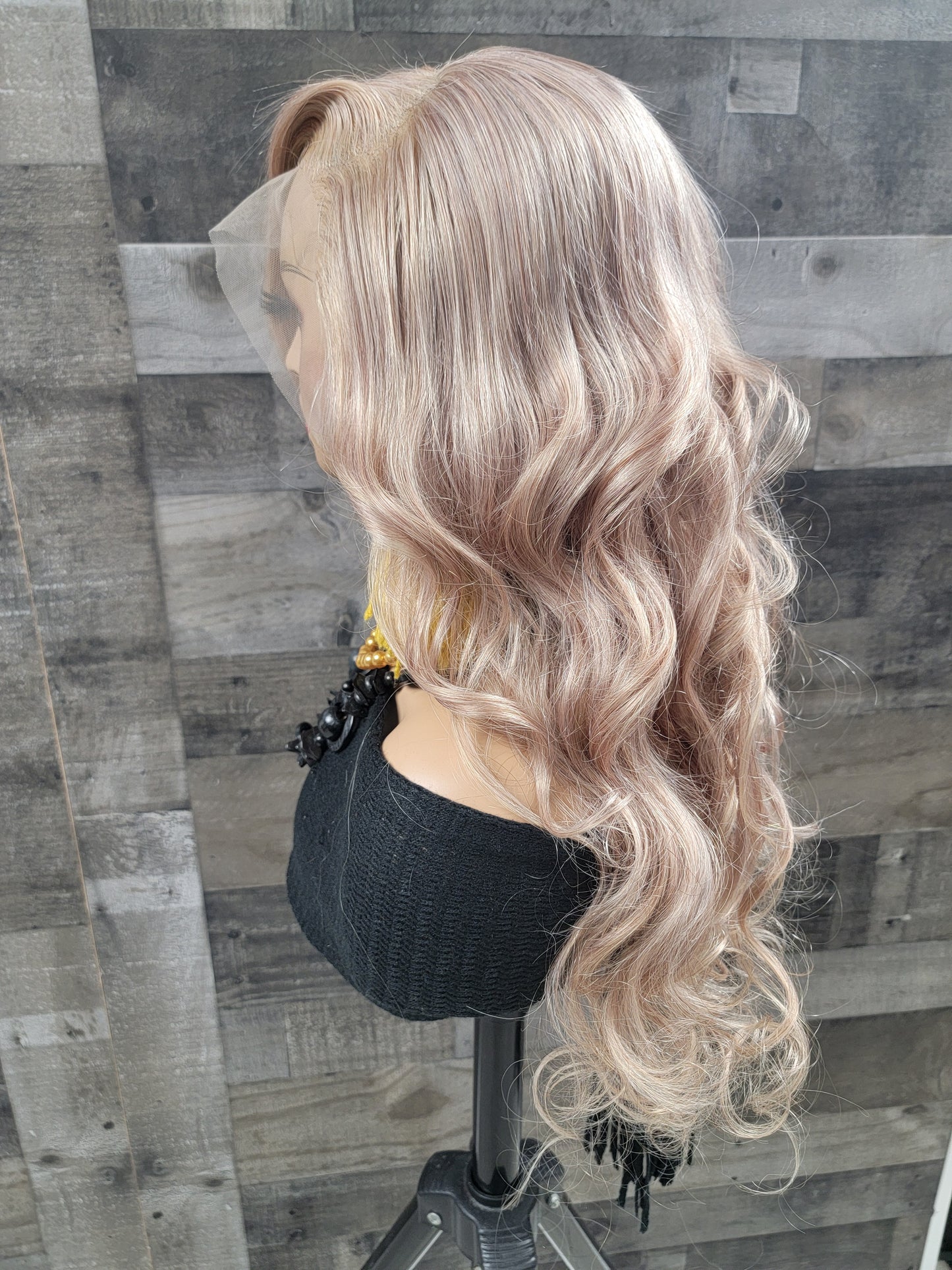 Smokey Champagne